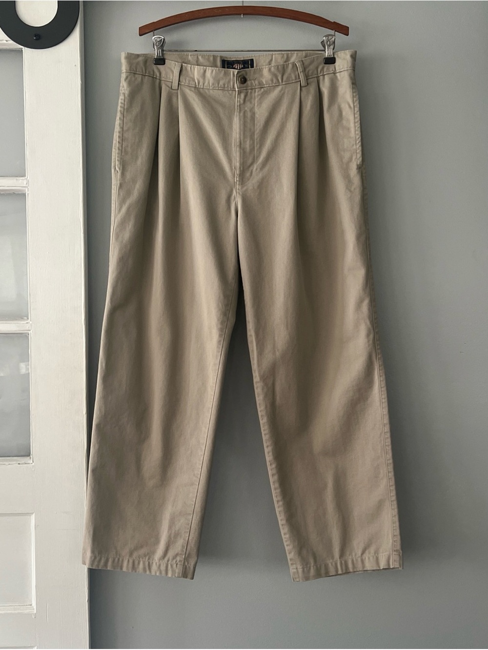 Vintage 90s Gant Men's Pleated Chino Pants in Khaki